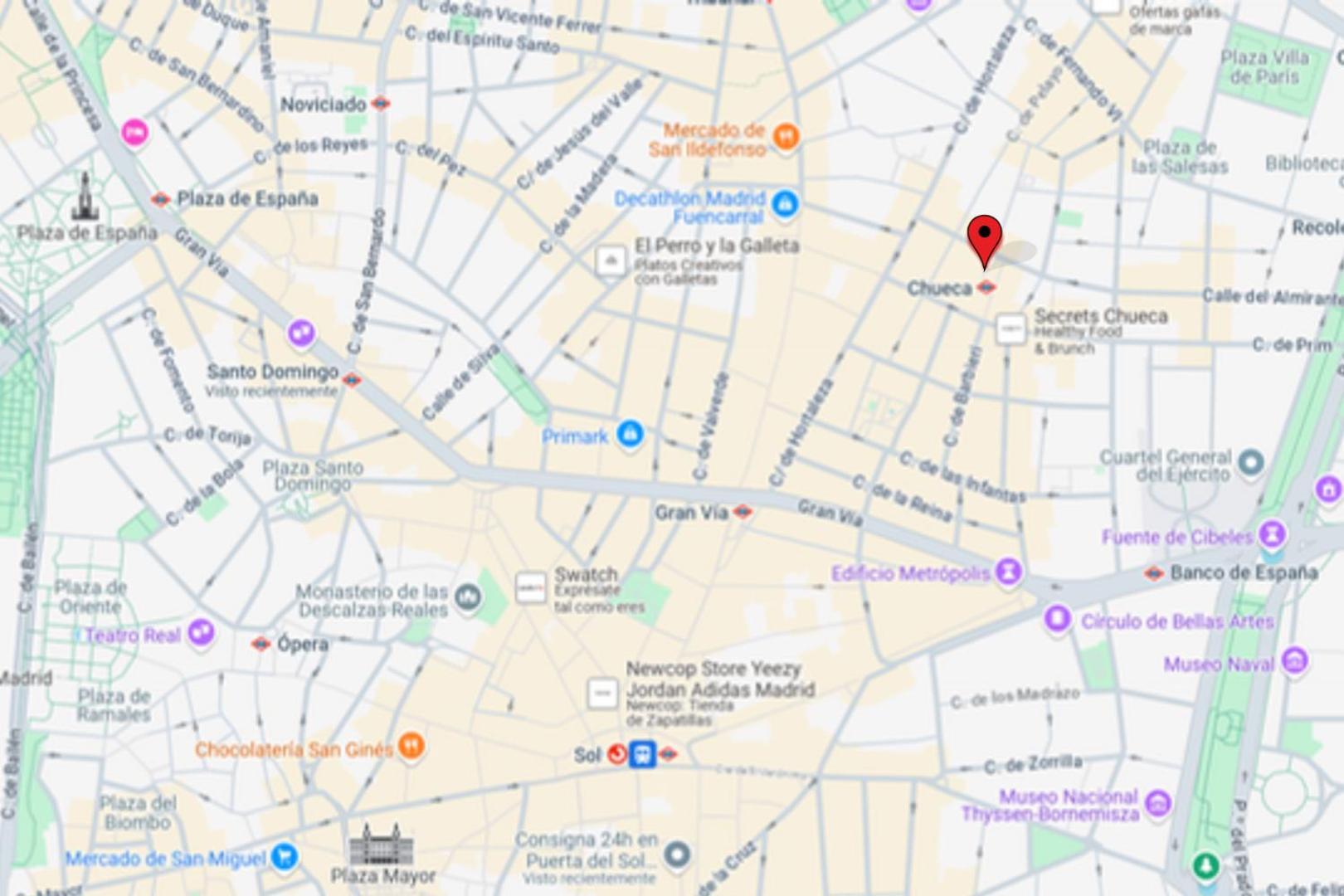 Pequeno Rincon Para 3, En Plaza De Chueca Мадрид Экстерьер фото